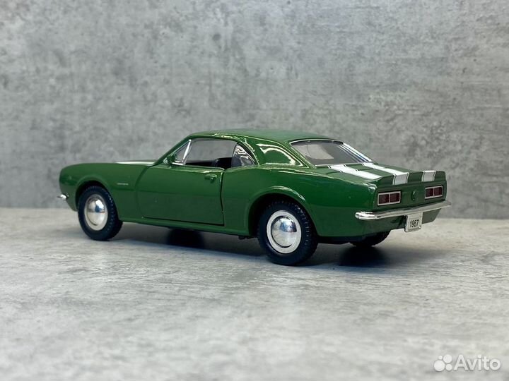 Коллекционная модель Chevrolet Camaro 1967 1:34