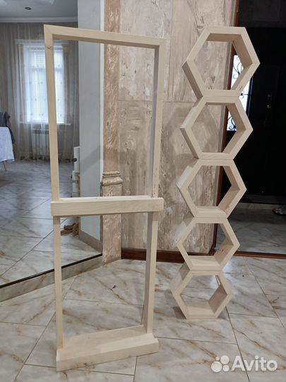 Полки из дерева