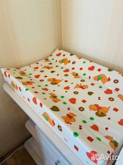 Пеленальный столик на комод