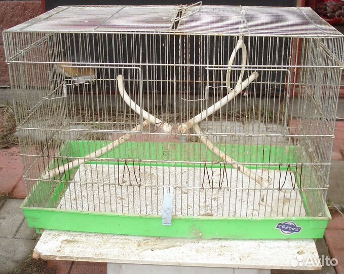 Клетки и вольер для птиц