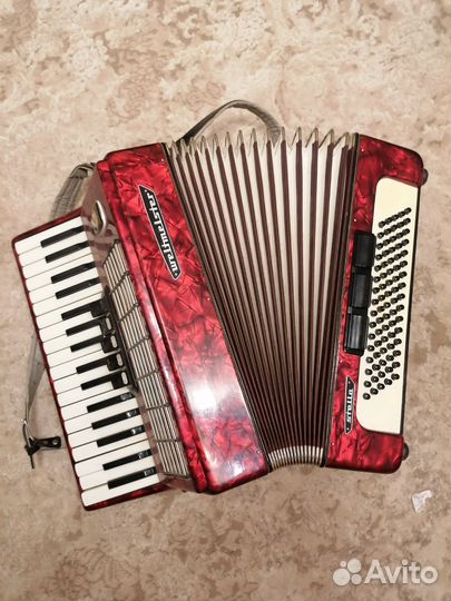 Аккордеон weltmeister stella