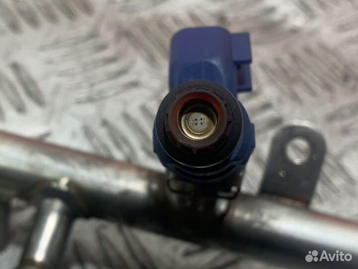 Форсунка топливная Chevrolet Captiva 10HM