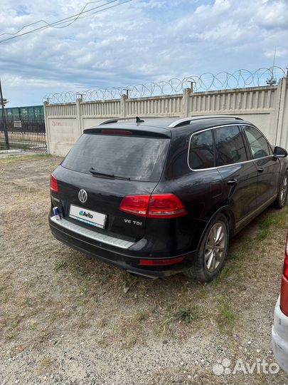 Volkswagen Touareg 3.0 AT, 2012, битый, 150 000 км