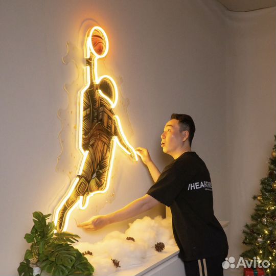 Неоновая вывеска 