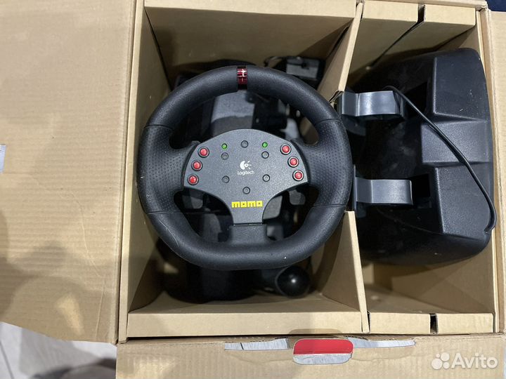 Logitech momo racing