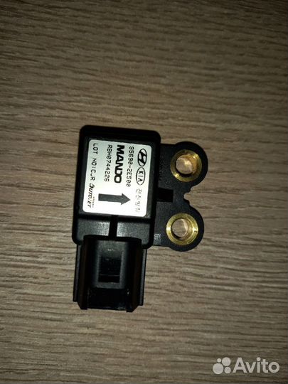 Датчик ABS Hyundai