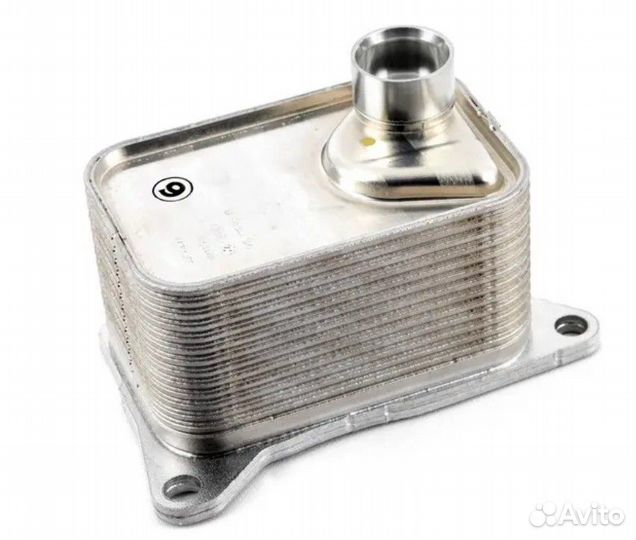 Радиатор масляный (VAG) VAG 06K117021J