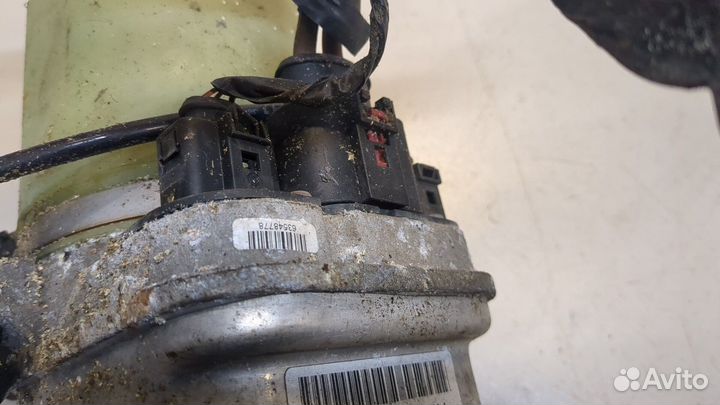 Насос усилителя руля Skoda Fabia, 2011