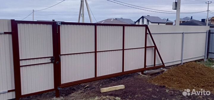 Откатные ворота в наличии новые