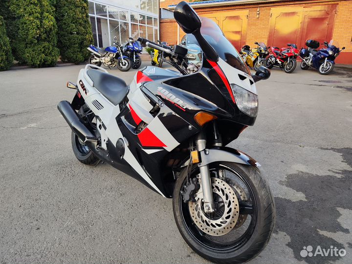 Honda CBR 1000 dual 1996г.Европы.Кредит.Доставка