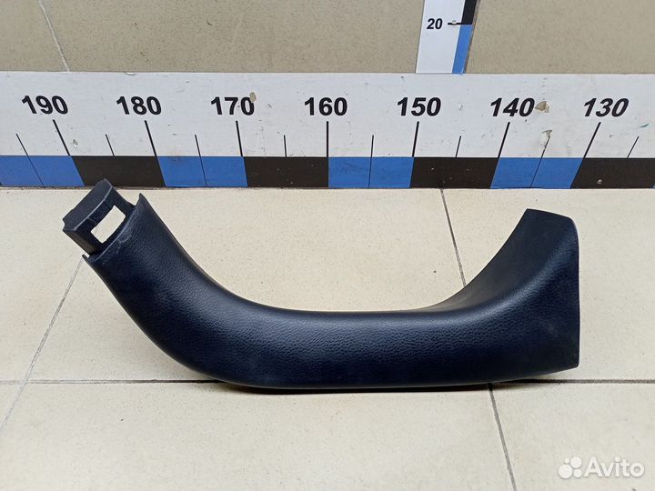 Обшивка двери багажника RAV 4 2013