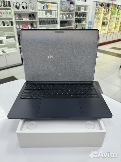 Macbook air 13 m3 512 gb