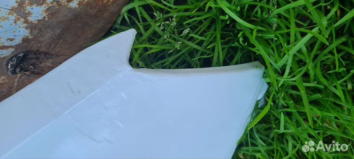 Переднее правое крыло лада гранта