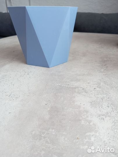 Горшки и кашпо для цветов