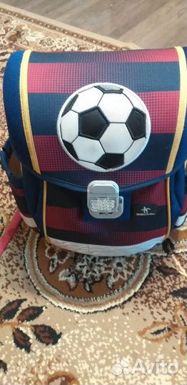 Портфель рюкзак школьный