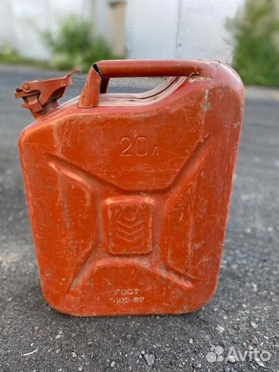 Канистры металлические 20 литров