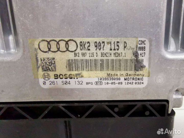 Блок управления Audi A4 B8