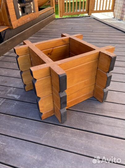 Вазон напольный