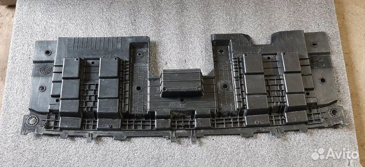 Кожух замка капота передний Chery Tiggo 8 Pro Max