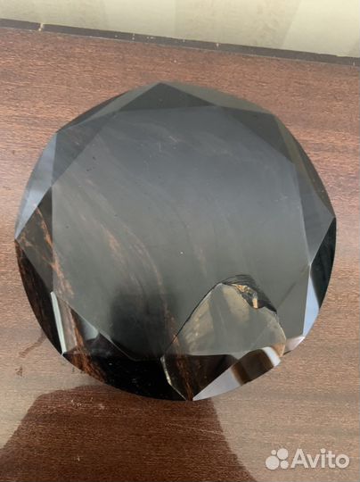 Пепельница из черного агата