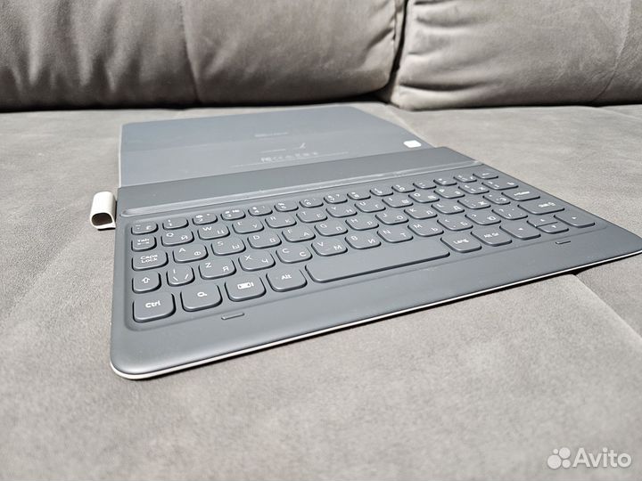 Чехол-клавиатура для планшета Samsung Tab S3