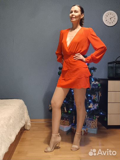 Платье брендовое женское