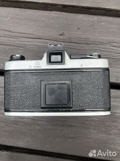 Пленочный фотоаппарат