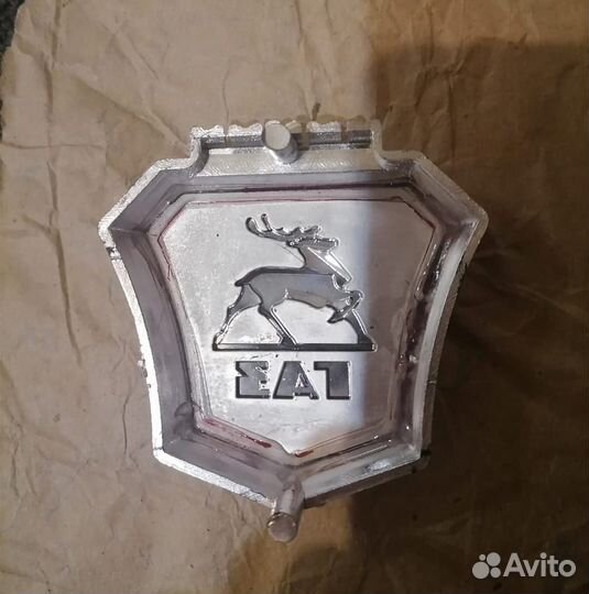 Эмблема Газ Волга на Газ-3102, Газ-2410