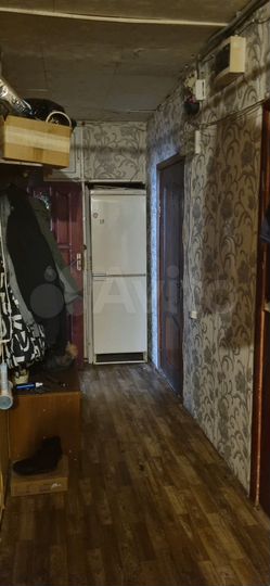 Комната 14 м² в 5-к., 4/5 эт.