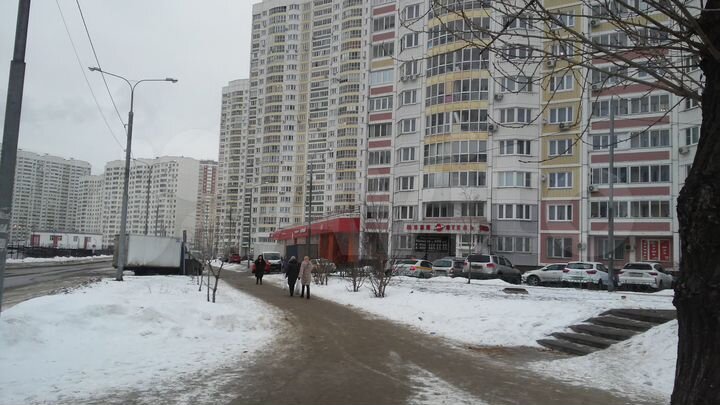 3-к. квартира, 81 м², 2/25 эт.