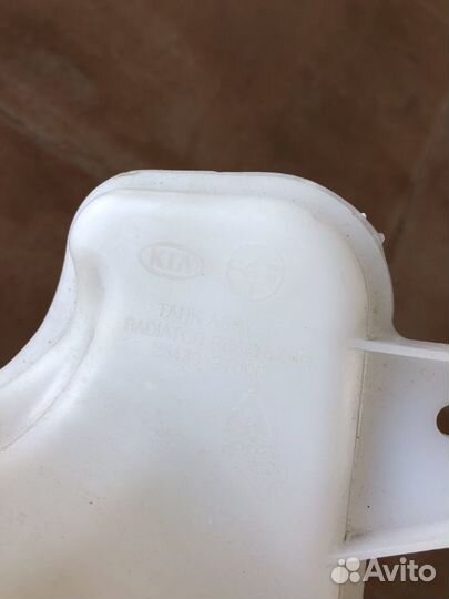 Расширительный бочек Kia Optima 3