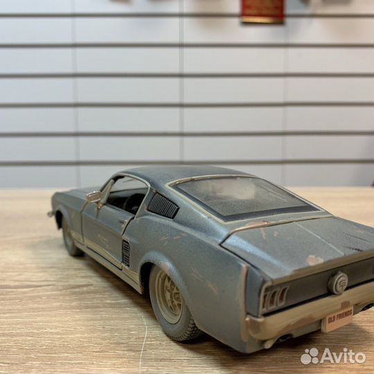 Ford Mustang 1:24 состаренный