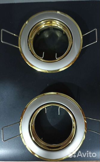 Светильник потолочный точечный