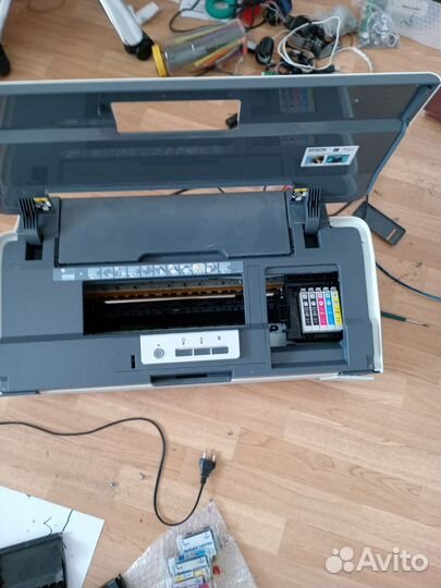 Принтер Epson r1900 Epson t1100