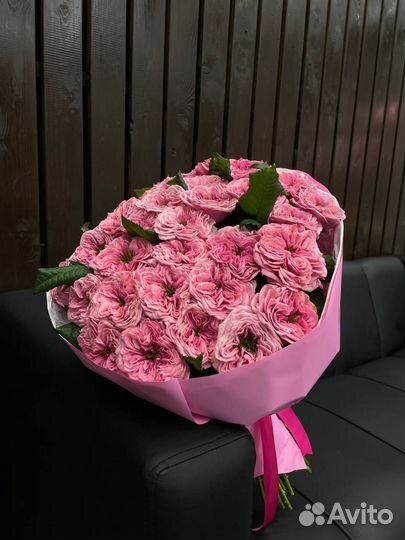 Свежие голландские розы