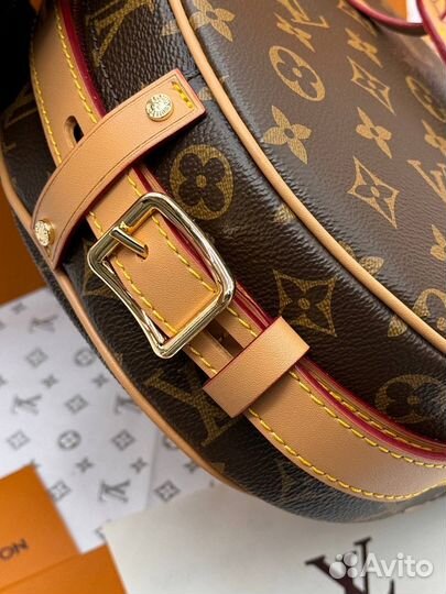 Сумка Louis Vuitton через плечо