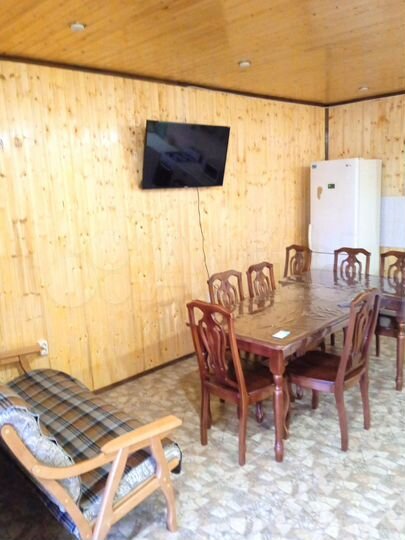 Комната 30 м² в 4-к., 1/2 эт.