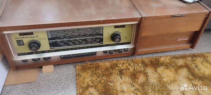 Радиола simfonia 2