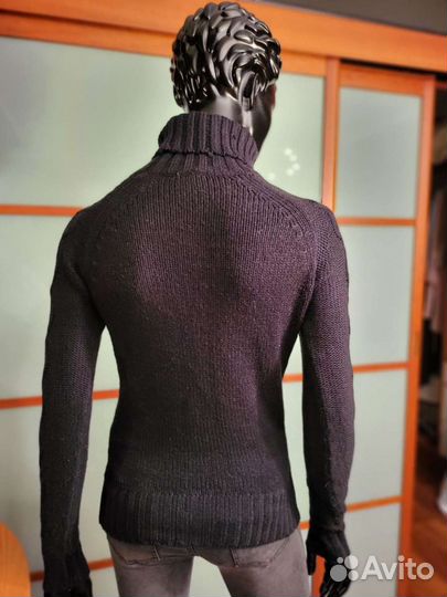 Вязаный чёрный свитер 44-46