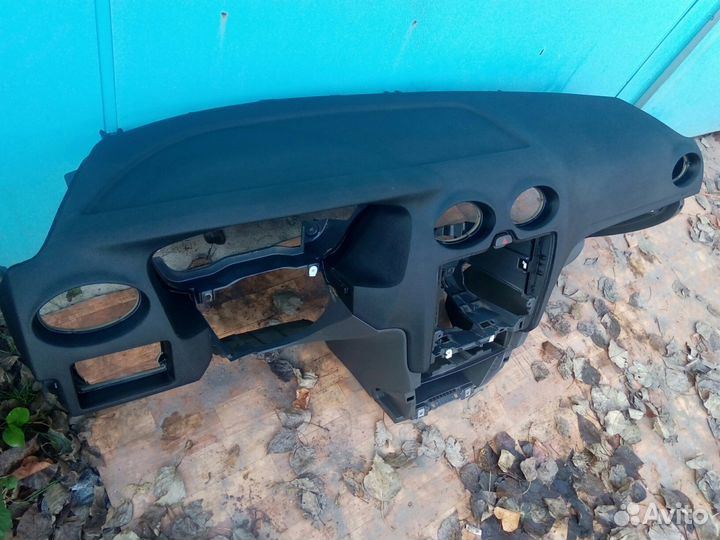 Ford Focus 2 торпедо панель приборов подушка безоп