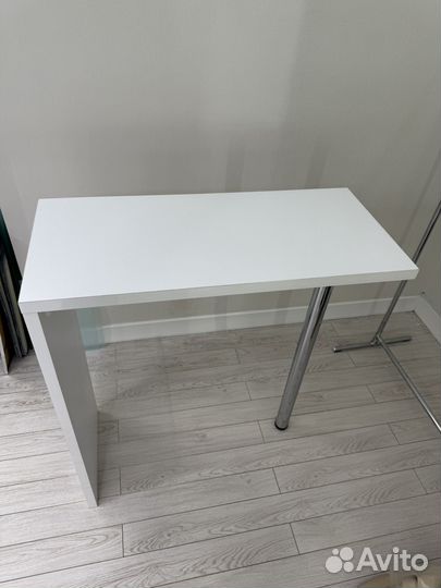 Барный стол