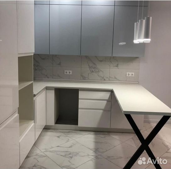 Кухни глянцевые