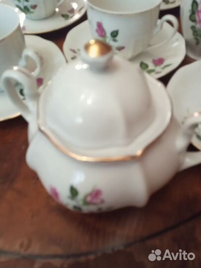 Сервиз фарфоровый кофейный полный