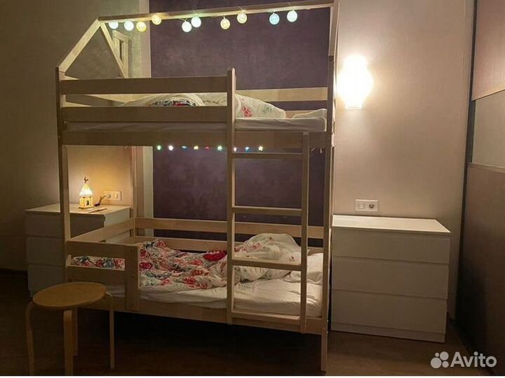 Двухъярусная детская кровать