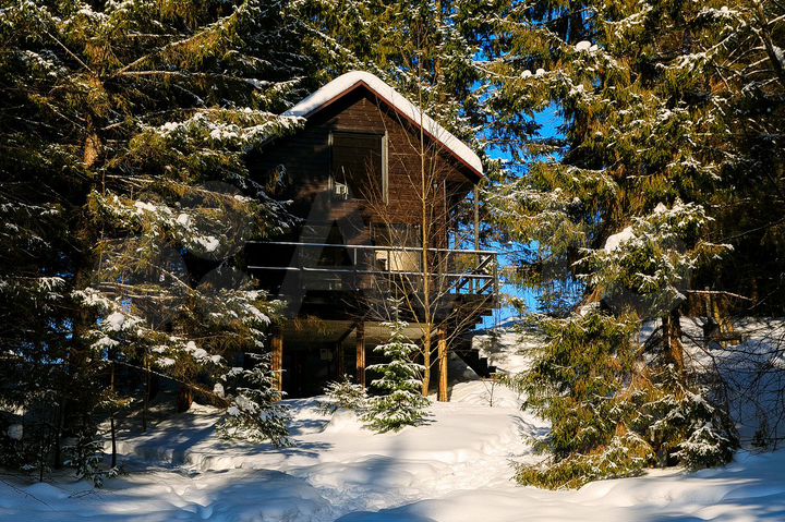 Дом 30 м² на участке 19 сот.