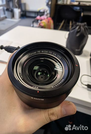 Объектив Sony Zeiss FE 24-70 f/4