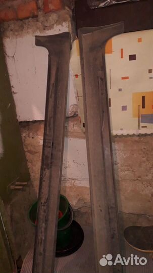 Накладки на пороги ford focus 2,2 шт,лев,прав