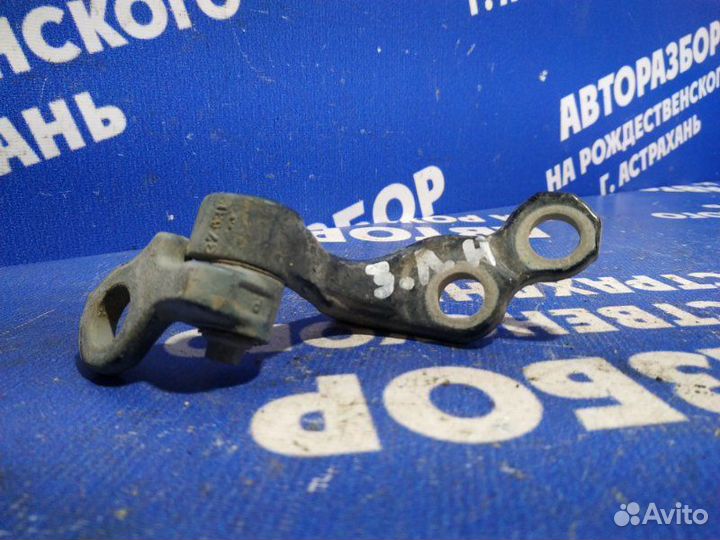 Петля двери Ford Focus 2 седан aoda 2006