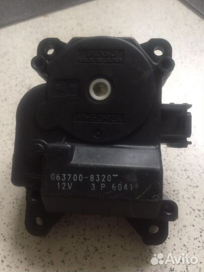 Сервопривод (моторчик) отопителя Toyota