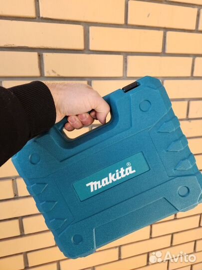 Шуруповерт makita 48v новый